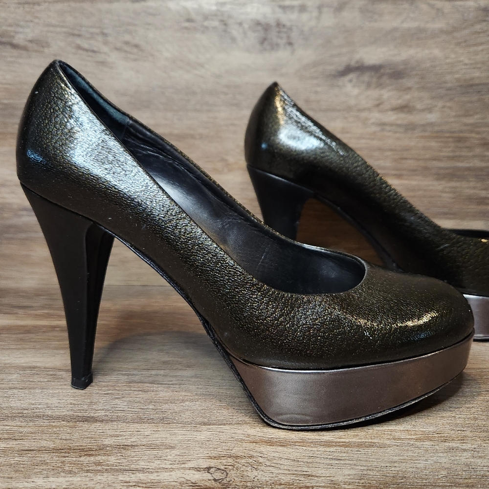 Alejandro Ingelmo Black Dark Green Shimmer Platform Pump US Size 6.5 EU size 37
